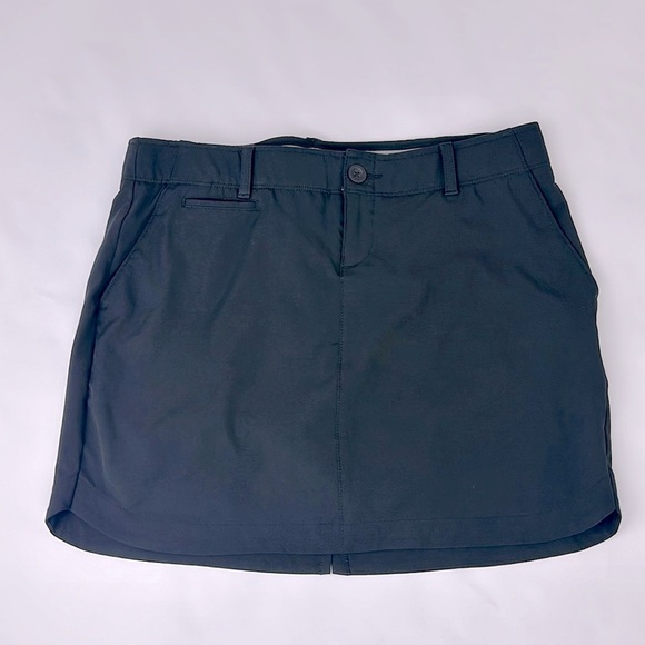 Under Armour Golf Tennis Wear Anytime Skort. . Size 6. Black. With Undershorts. - Picture 1 of 9